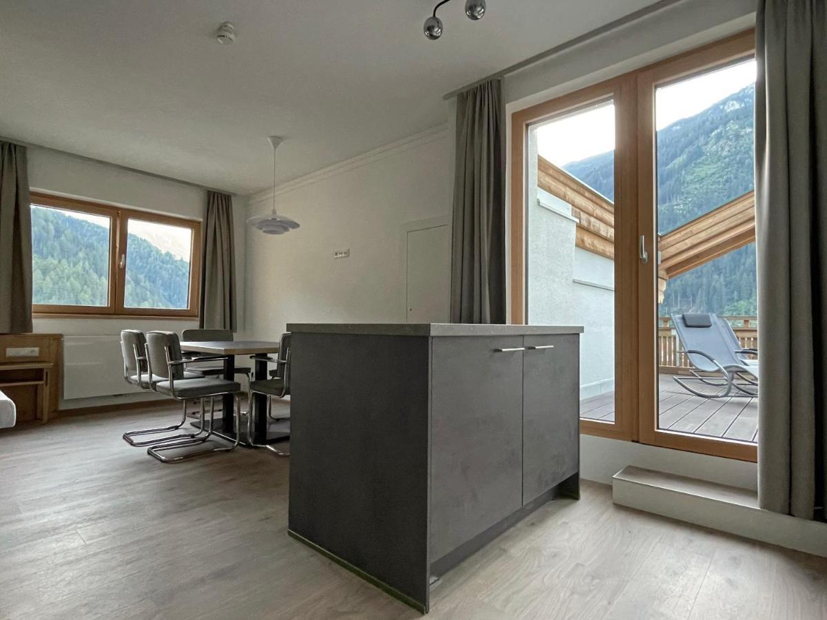 Hotel & Suites Gluck Auf Mayrhofen Zewnętrze zdjęcie